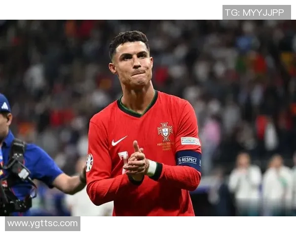 足球三分球历史十大球星排名及其辉煌成就解析 足球三分球历史十大球星排名及其辉煌成就解析